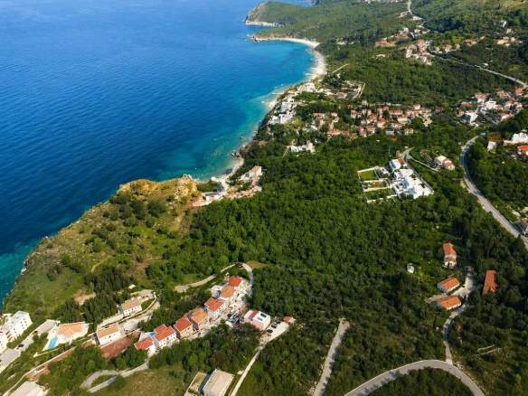Plac 1.430 m² – Reževići, Budva — fotografija 3