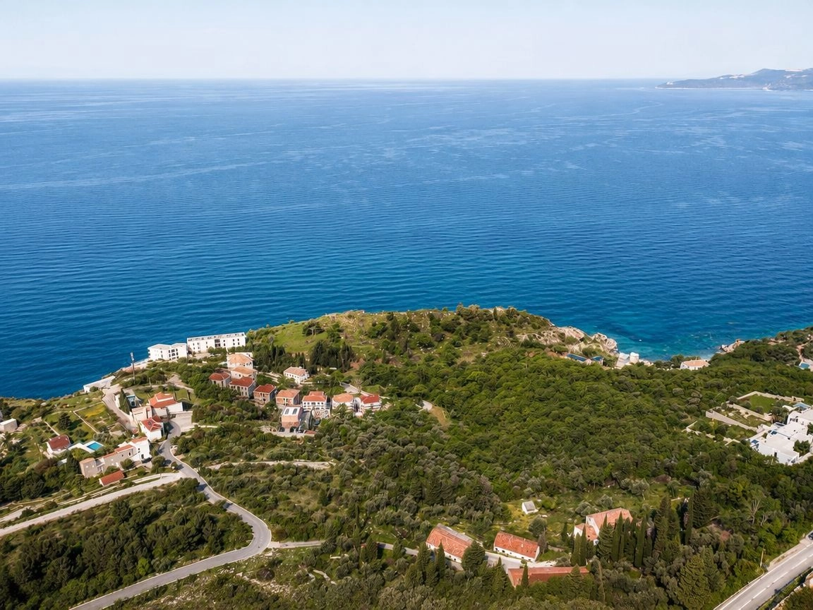 Plac 1.430 m² – Reževići, Budva — fotografija 4