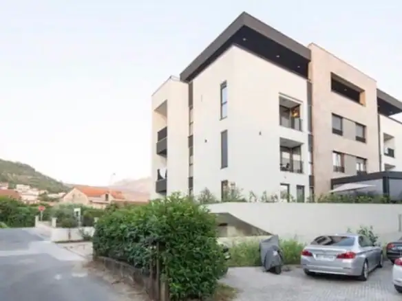 Izdavanje: Jednosoban stan 45 m² – Mažina, Tivat — fotografija 9