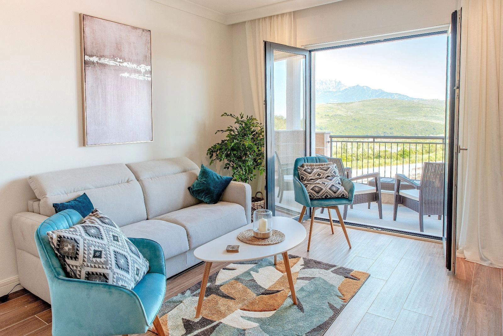 724b1bd4-e467-471b-8523-12df25da3a36 Trosoban stan 170 m² – Tivat — fotografija 2