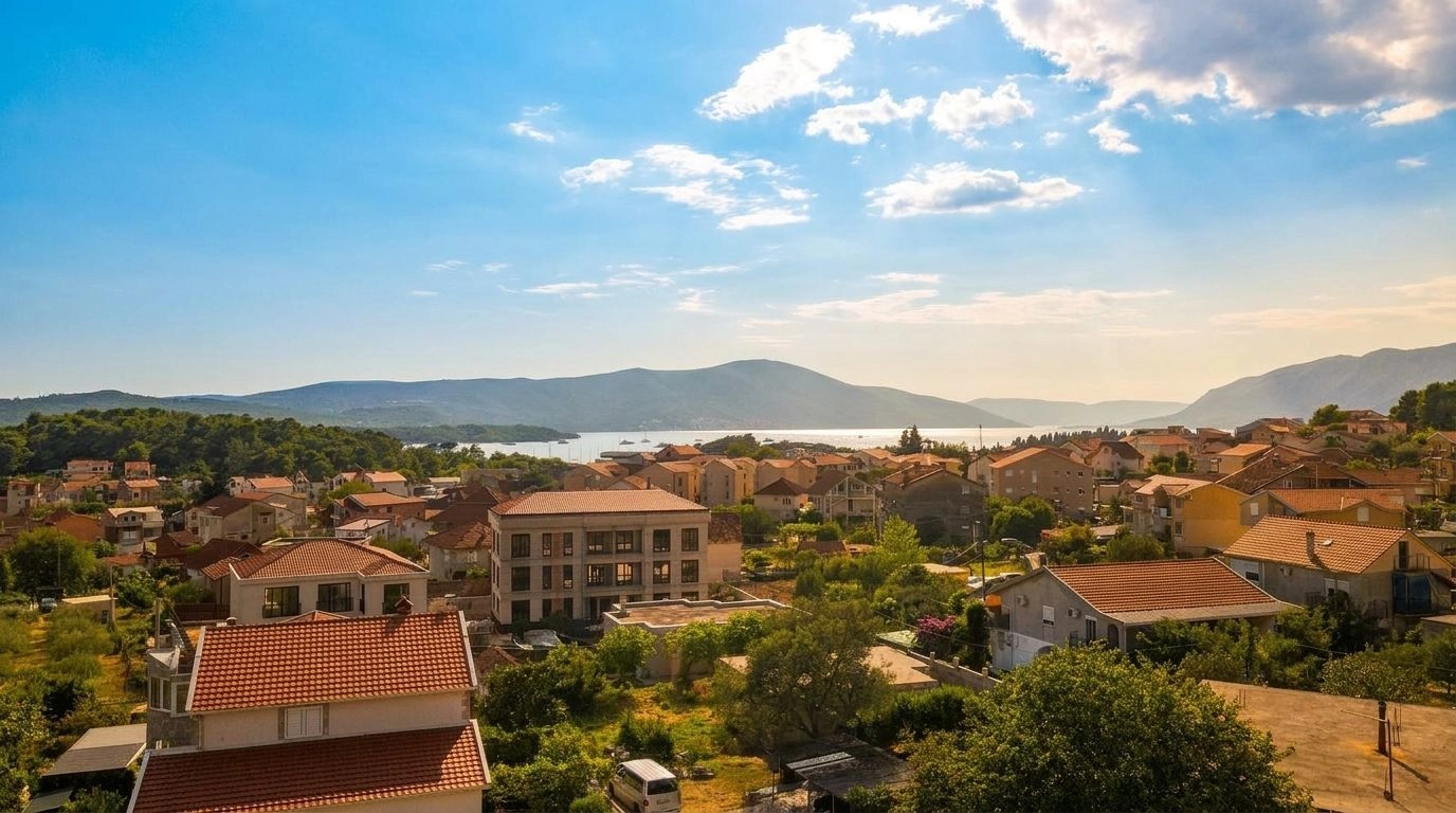 4b05e284-f854-46a0-9a8c-fa8469634342 Urbanizovani plac u naselju Mrčevac, Tivat