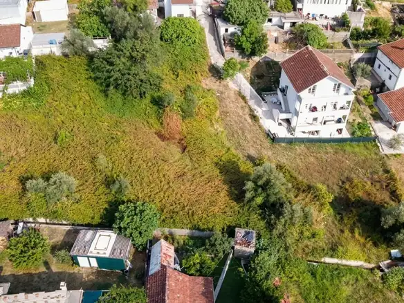 Urbanizovani plac u naselju Mrčevac, Tivat — fotografija 4