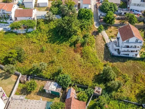 Urbanizovani plac u naselju Mrčevac, Tivat — fotografija 11