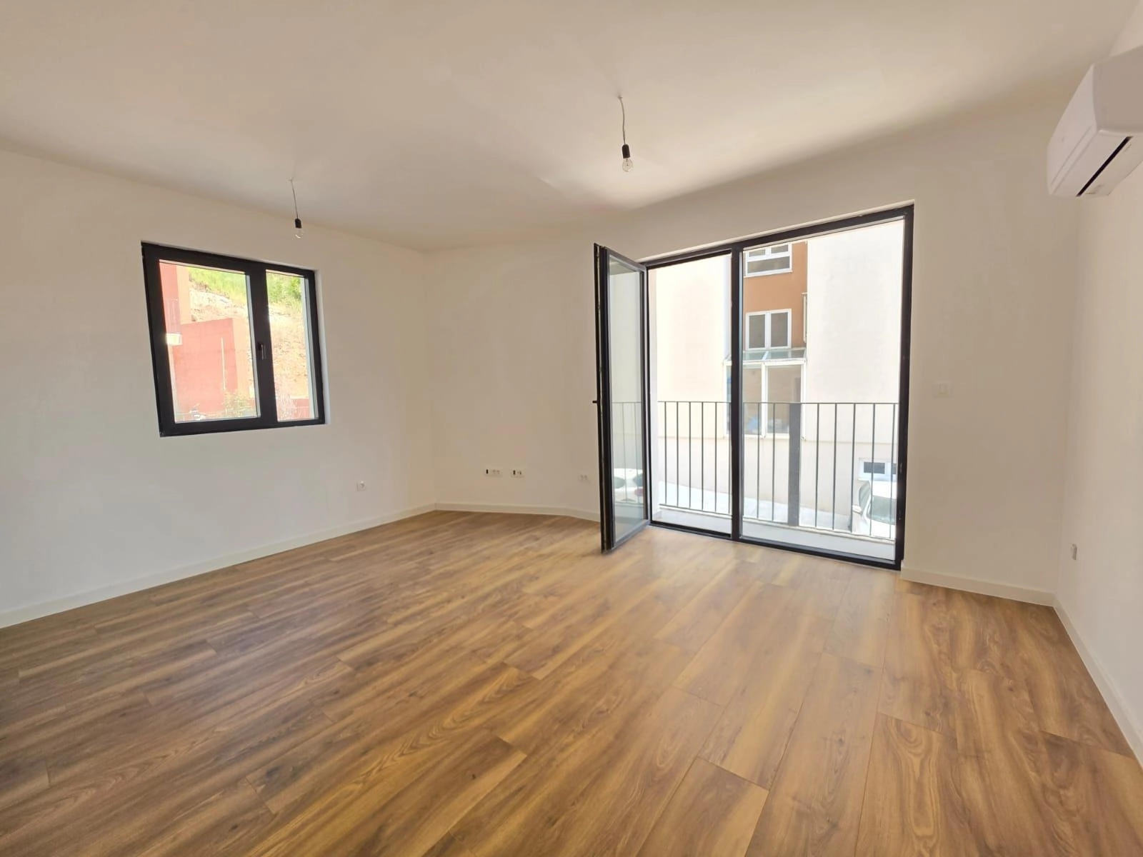 0f660bef-06ba-41df-a58b-3fd9f5404828 Jednosoban stan 40 m² – Podkošljun, Budva — fotografija 2