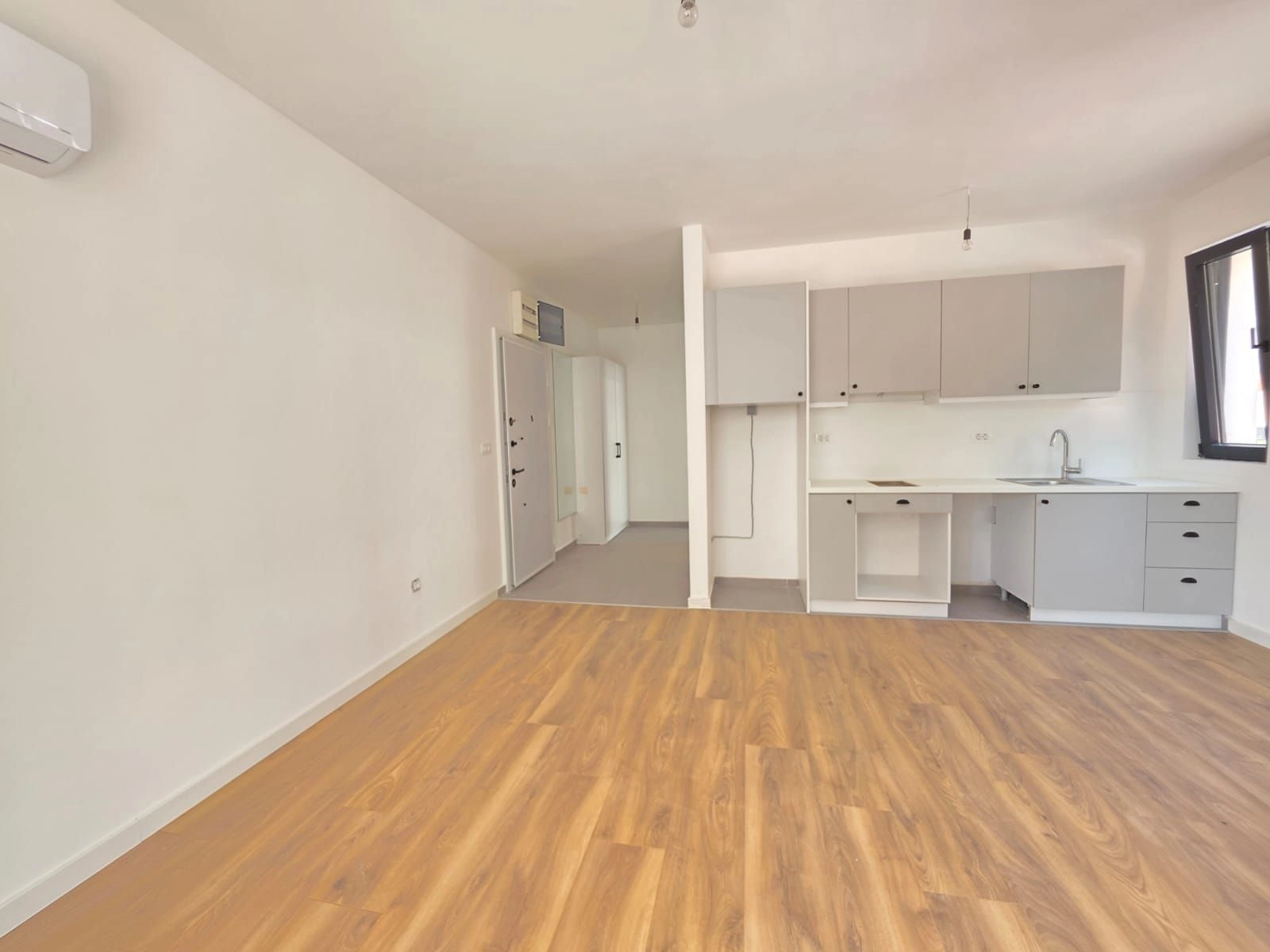 03568cd6-6530-4e51-a76c-8c19532d625b Jednosoban stan 40 m² – Podkošljun, Budva — fotografija 13