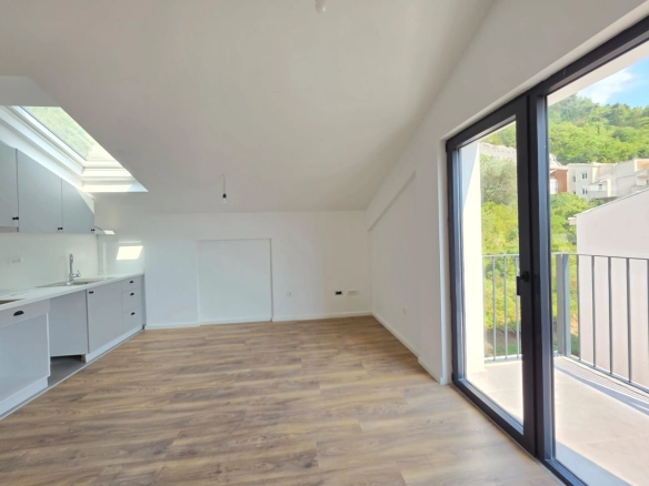 Jednosoban stan 43 m² – Podkošljun, Budva