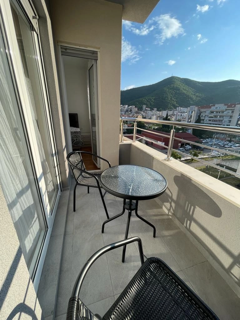 a0ea9fda-c6ca-4520-b071-b7076788f360 Jednosoban stan u Rozinu, Budva — fotografija 2