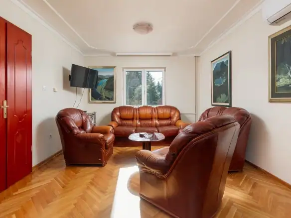 Kuća 200 m² – Žabljak — fotografija 2