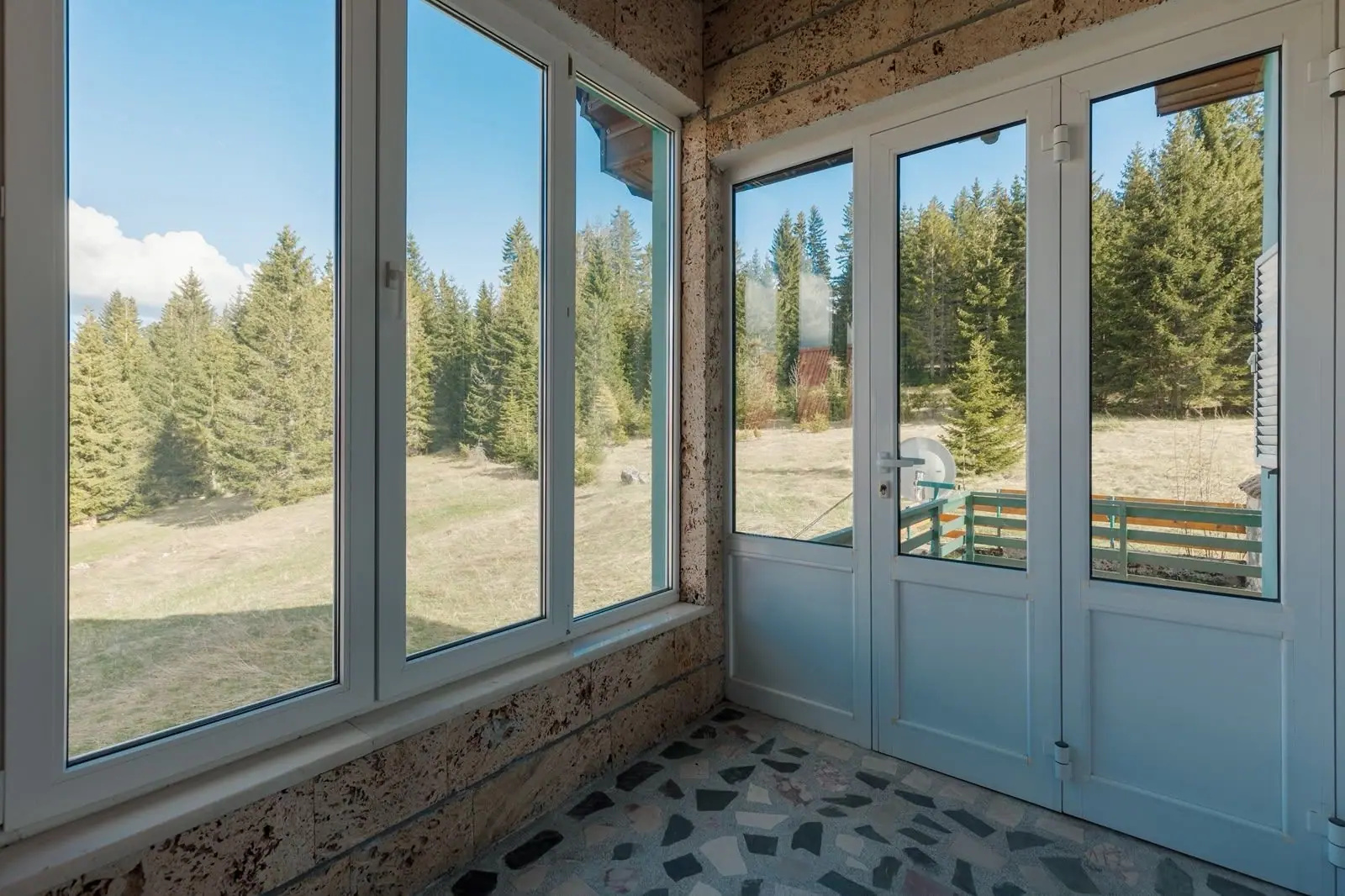 a8ab4e2b-d5fc-4a59-aff9-91be7479b317 Kuća 200 m² – Žabljak — fotografija 8