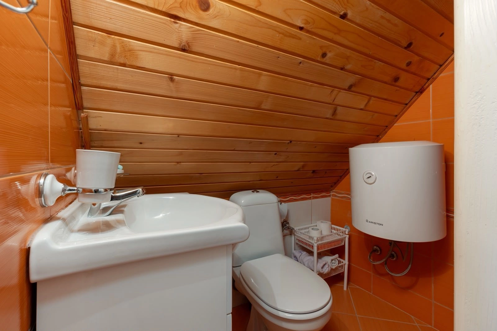005204f5-c2db-4026-a9c7-830fd3c77321 Kuća 200 m² – Žabljak — fotografija 12