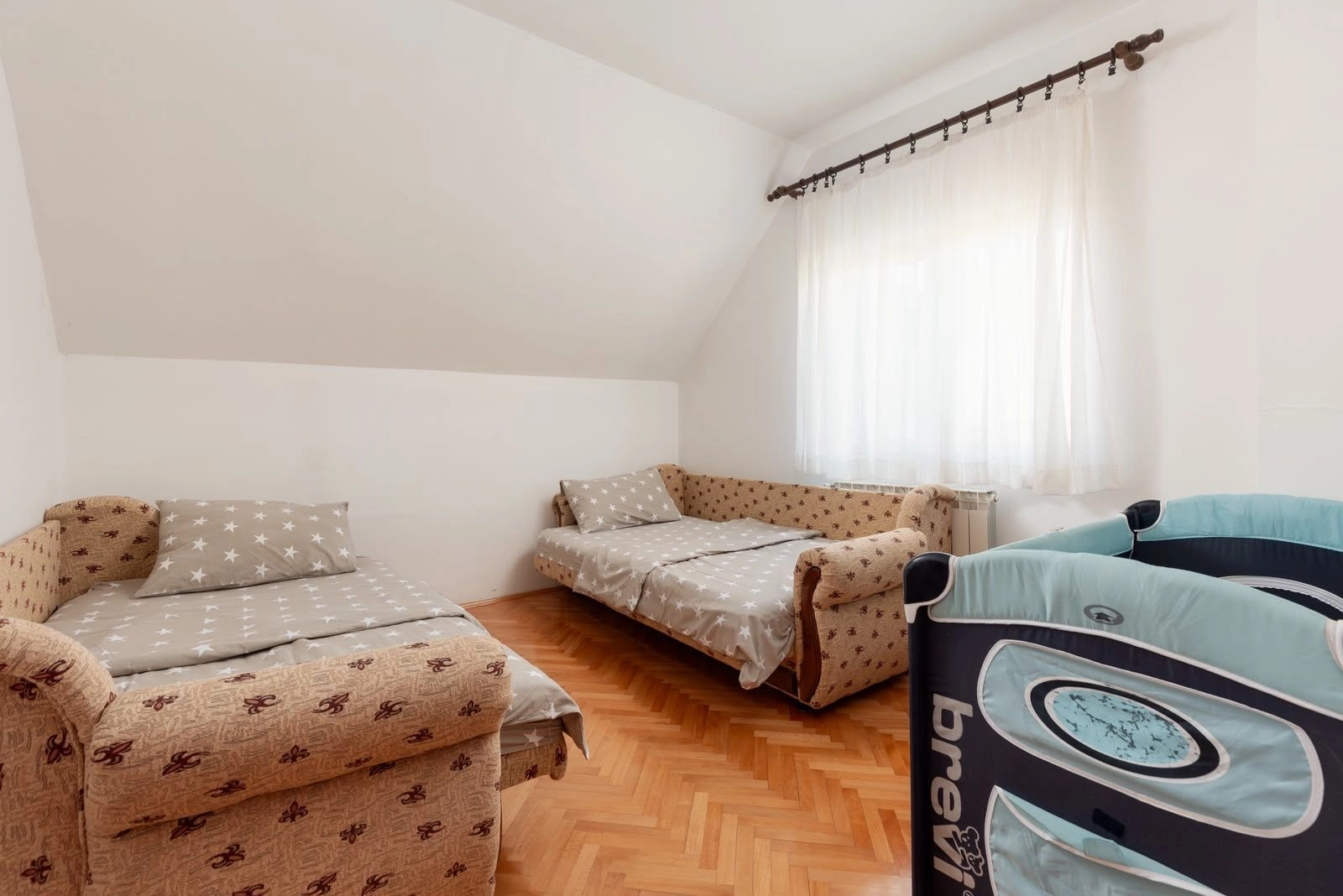 1c182b3e-469e-4836-ba6f-005f87f57ba7 Kuća 200 m² – Žabljak — fotografija 13