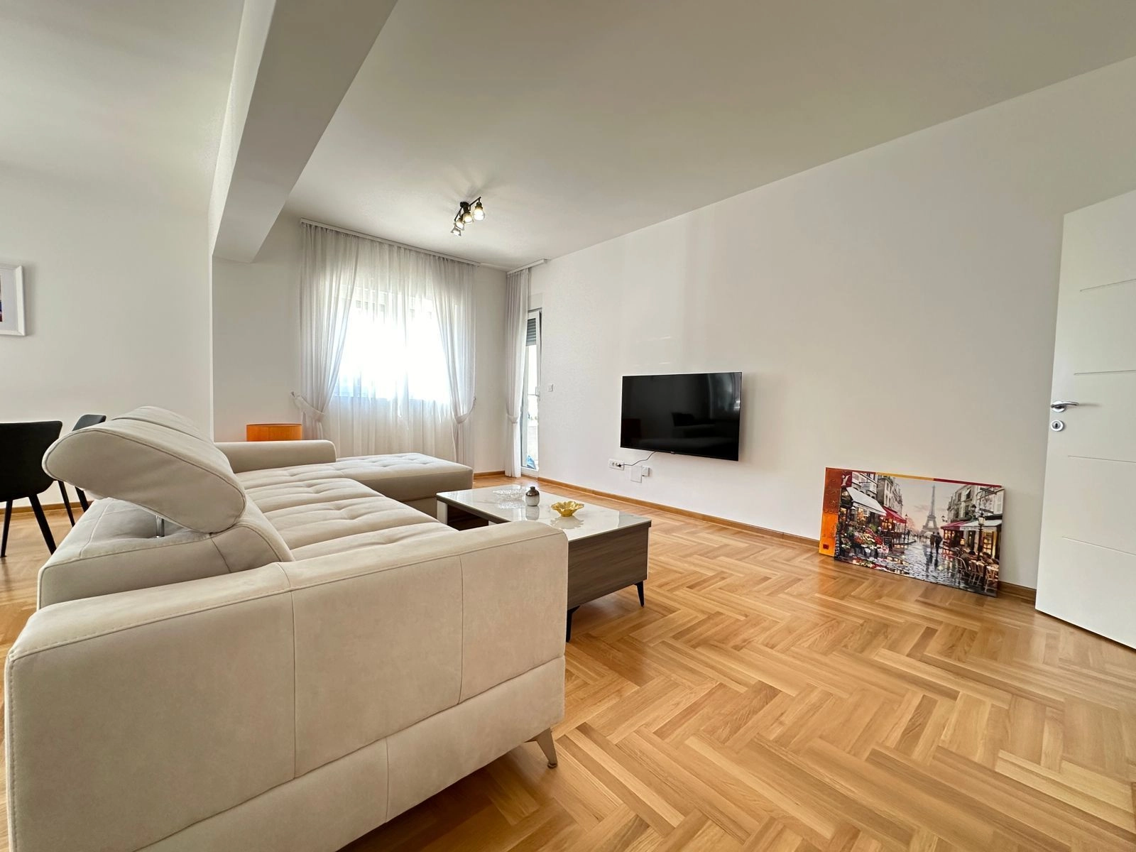 Izdavanje: Četvorosoban stan 129 m² – Rozino, Budva — fotografija 2