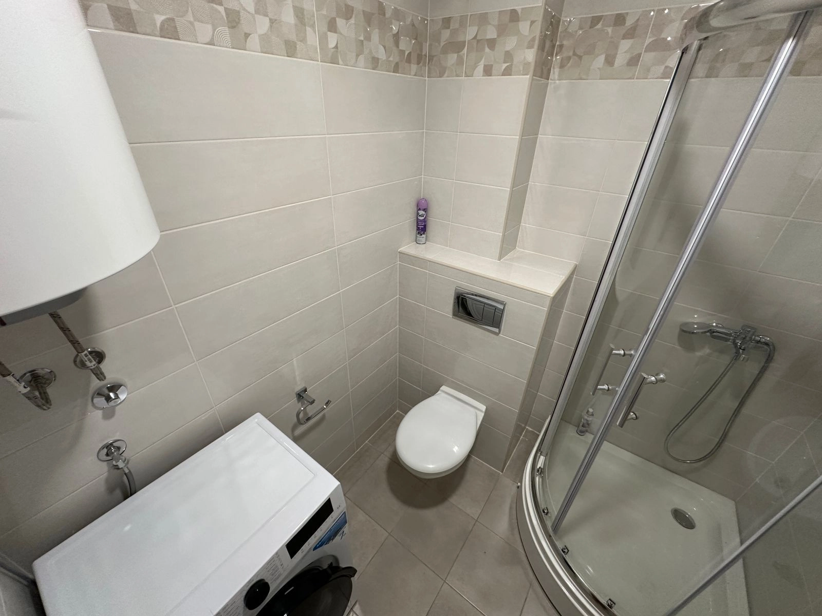 Izdavanje: Četvorosoban stan 129 m² – Rozino, Budva — fotografija 15