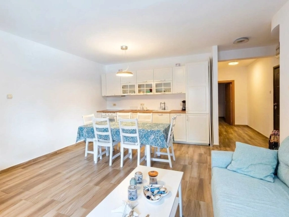 Dvosoban stan 66 m² – Pržno, Budva — fotografija 7