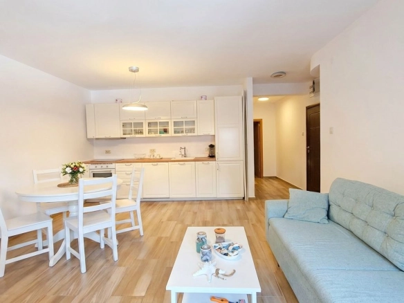 Dvosoban stan 66 m² – Pržno, Budva — fotografija 19