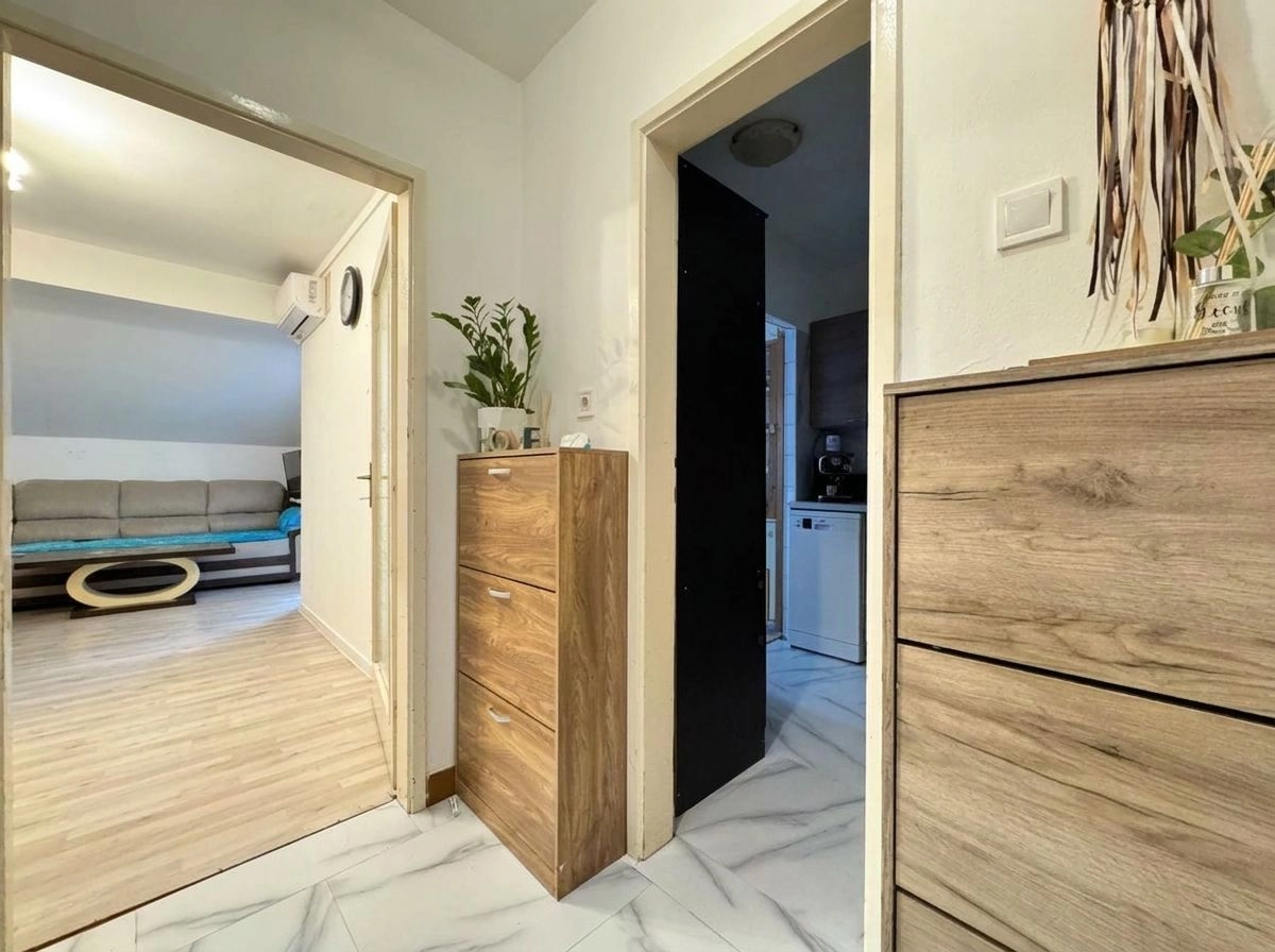789c54c5-4ced-4fec-acaf-6b2789af5a7b Jednosoban stan 34 m² – Budva — fotografija 14