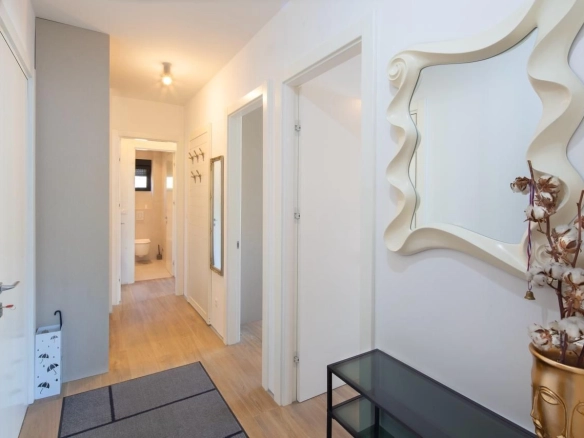 Trosoban stan 95 m² – Gospoština, Budva — fotografija 10
