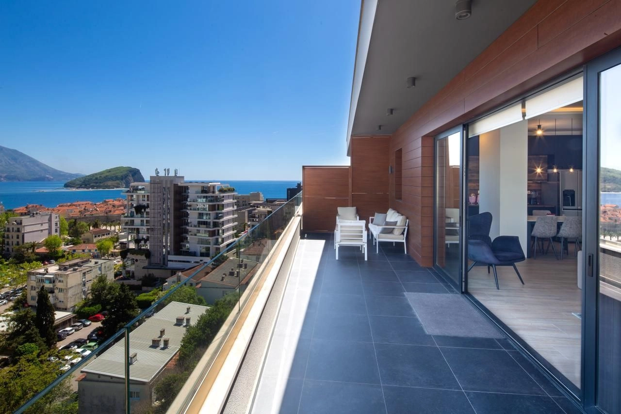 Trosoban stan 95 m² – Gospoština, Budva — fotografija 15