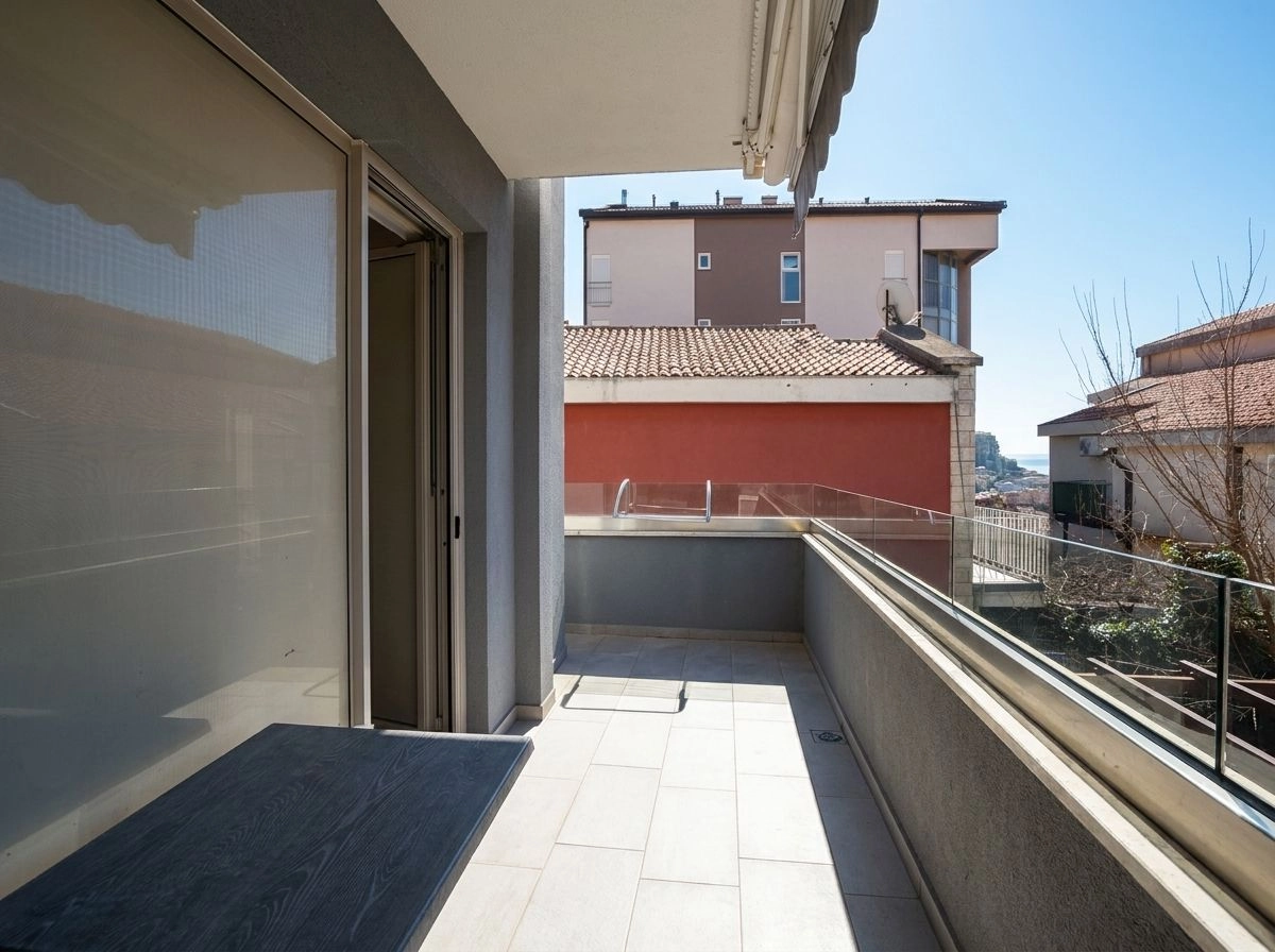 a555859b-a0f7-4860-90ef-88f674ae68ec Trosoban stan 94 m² – Bečići, Budva — fotografija 15