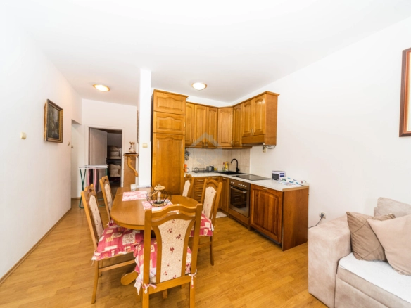 Jednosoban stan 47 m², Babilonija – Budva