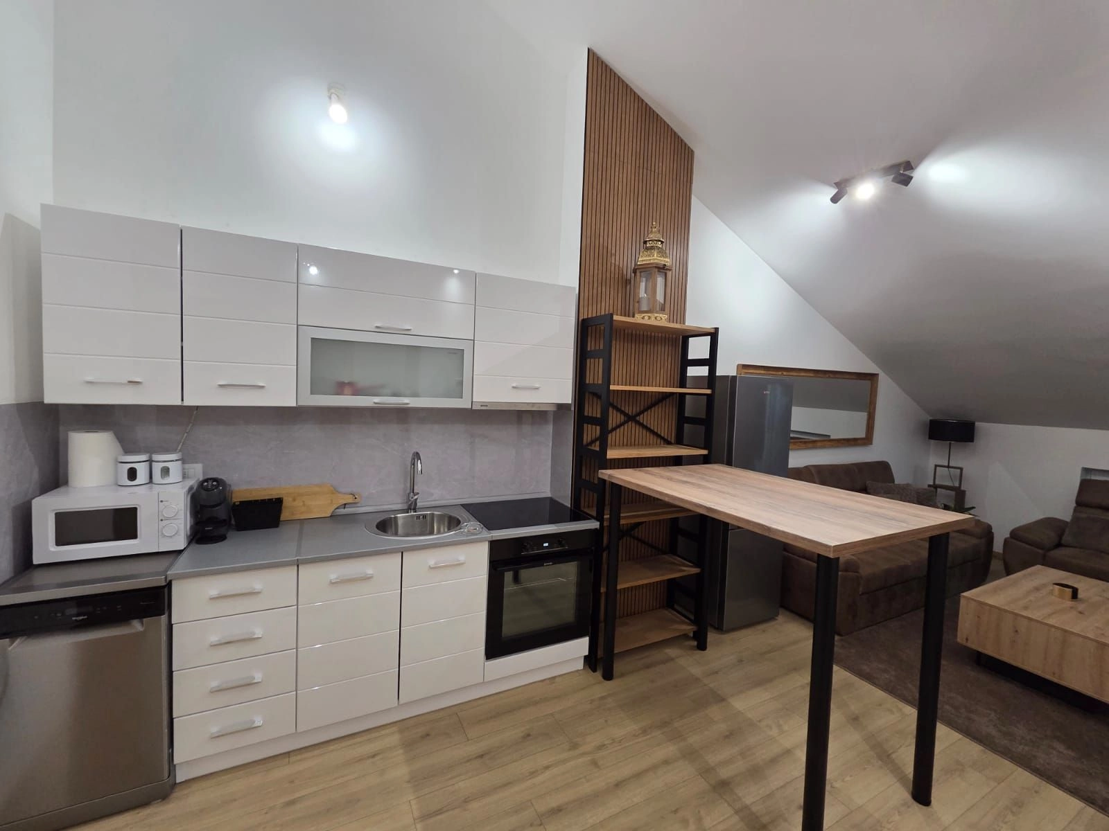 Izdavanje: Jednosoban stan 45 m² – Podkošljun, Budva — fotografija 5