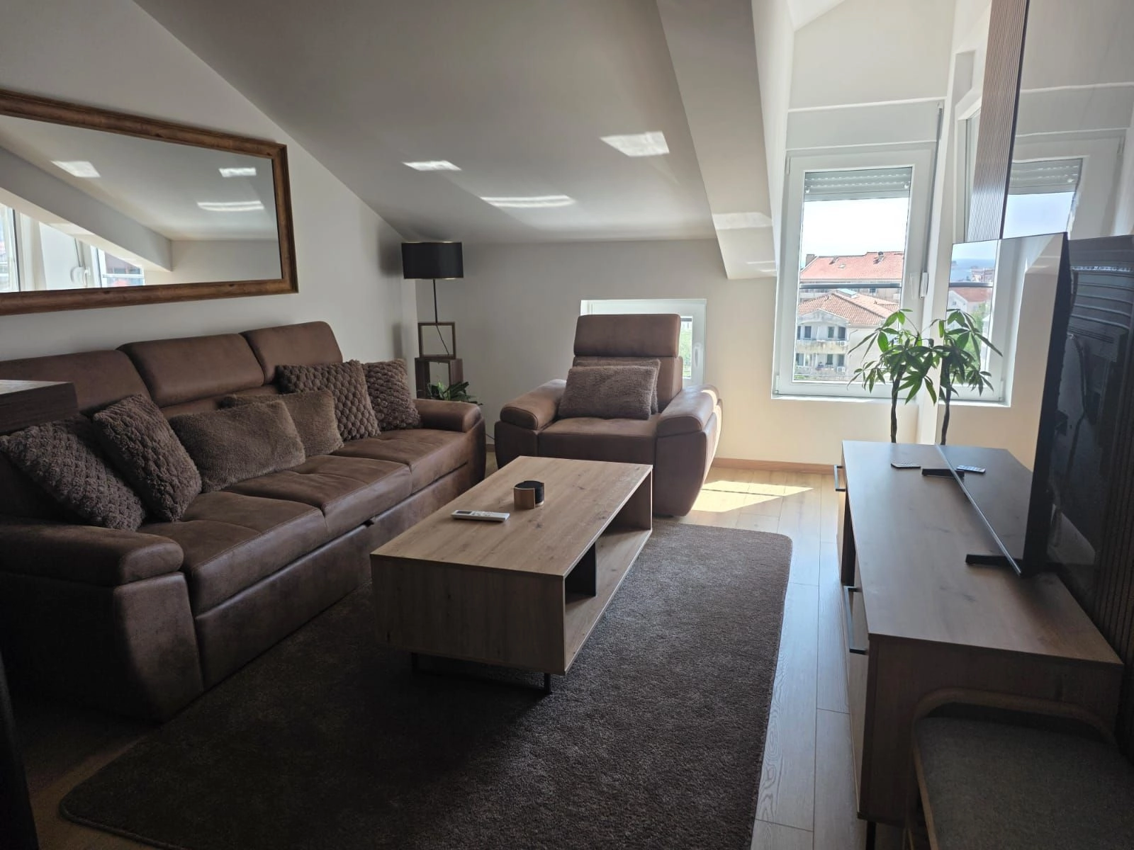 Izdavanje: Jednosoban stan 45 m² – Podkošljun, Budva — fotografija 11