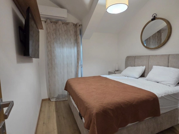 Izdavanje: Jednosoban stan 45 m² – Podkošljun, Budva — fotografija 17