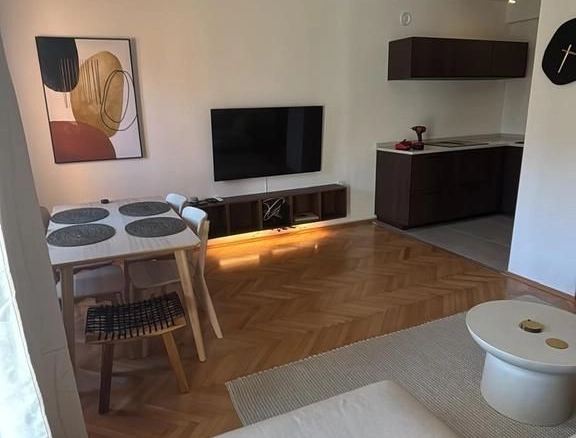 Izdavanje: Trosoban stan 74 m² – Golubovina, Budva — fotografija 13