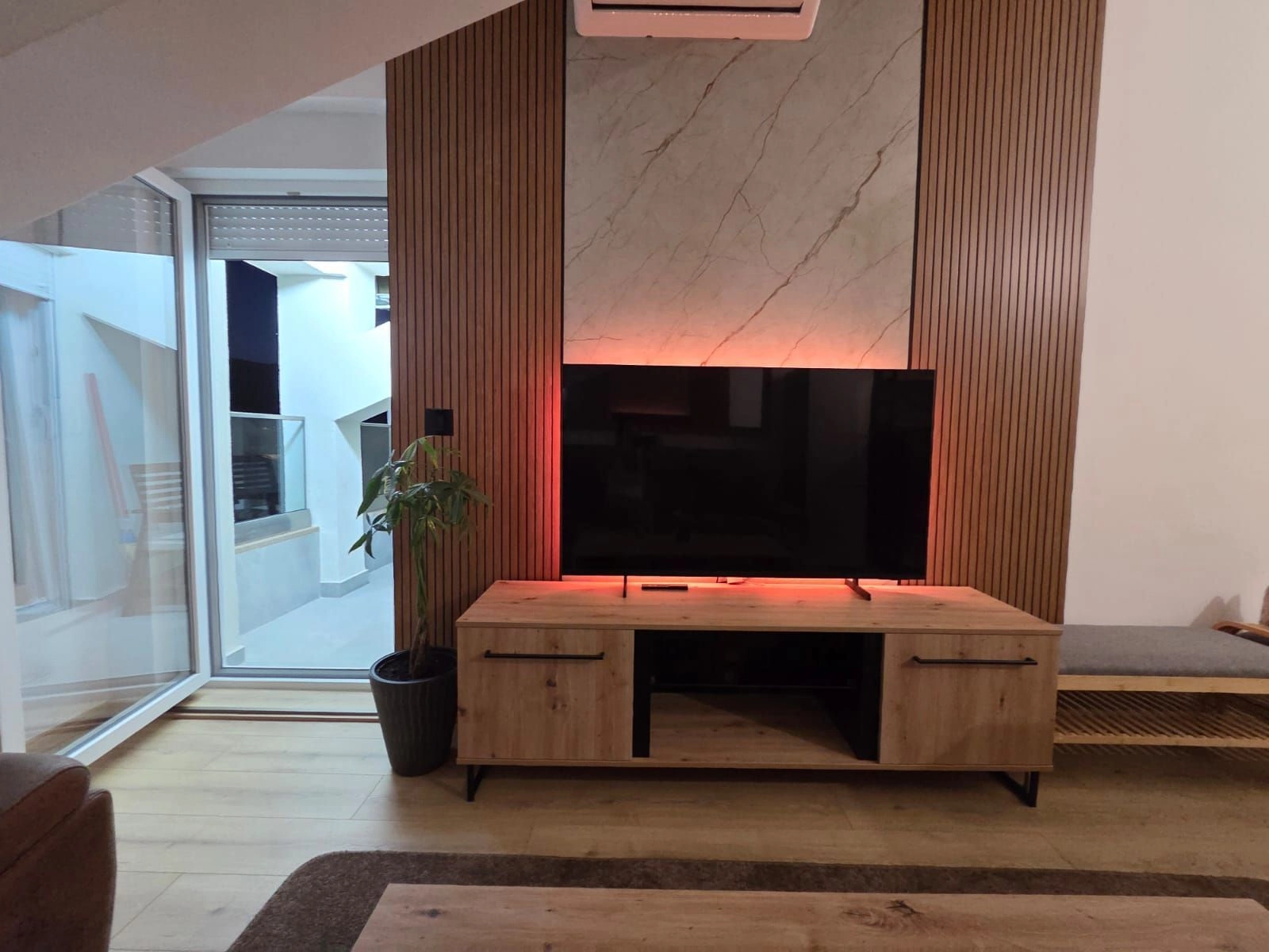 121fb361-0977-48c1-9891-67aaaeec6c5b Izdavanje: Jednosoban stan 45 m² – Podkošljun, Budva — fotografija 15