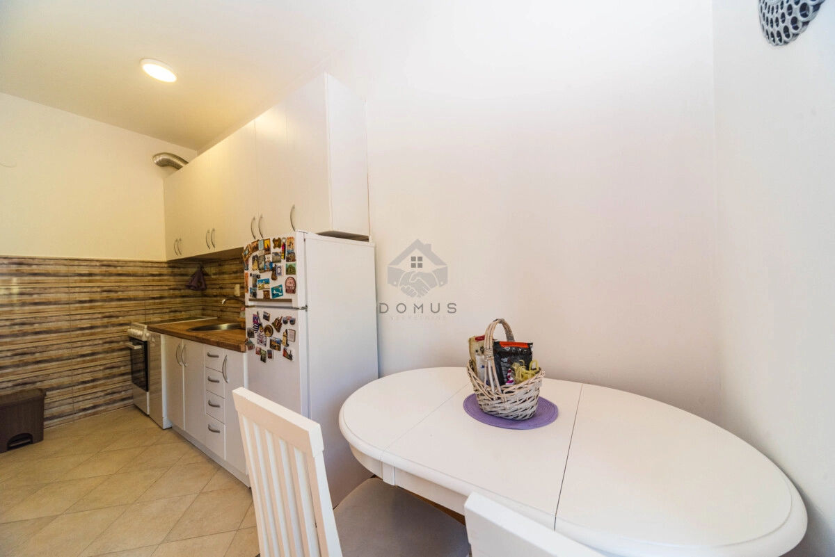 Namjestena-garsonjera-34-m²-Ljubovic-–-Podgorica-3 Namještena garsonjera u naselju Ljubović, Podgorica — fotografija 4