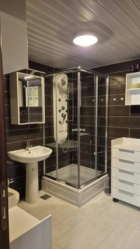 Dvosoban stan 96 m² – Pržno, Budva — fotografija 9