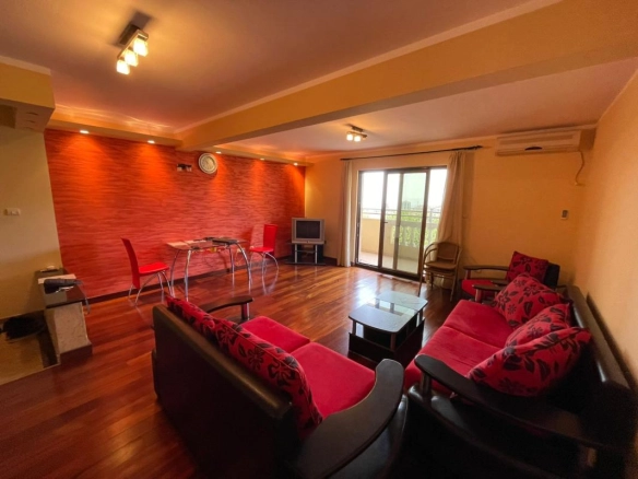 Dvosoban stan 140 m² – Lazi, Budva — fotografija 3