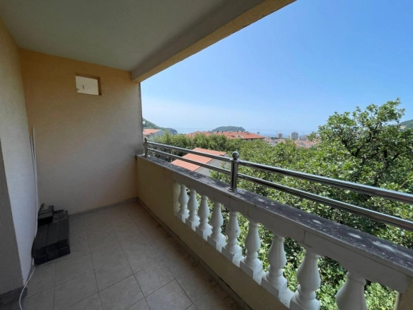 Dvosoban stan 140 m² – Lazi, Budva — fotografija 7