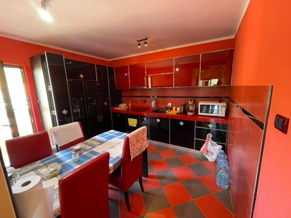 Dvosoban stan 140 m² – Lazi, Budva — fotografija 10