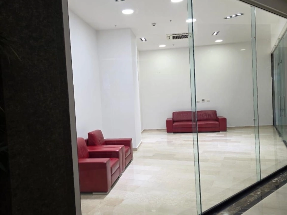 Izdavanje: Poslovni prostor 45 m² – Budva — fotografija 5