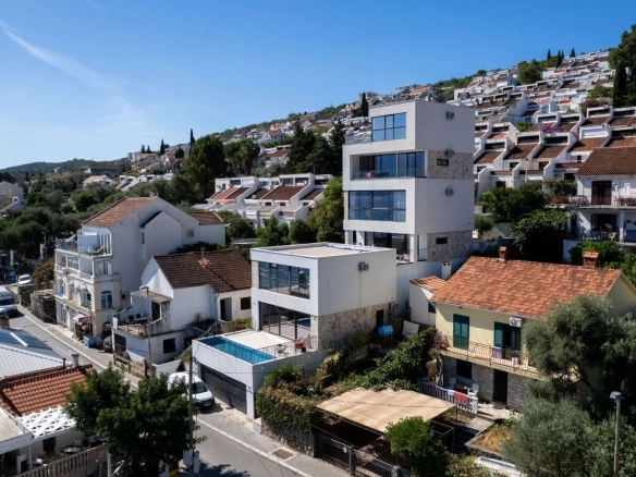 Kuća 200 m² – Krašići, Tivat — fotografija 3