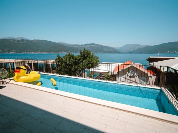 Kuća 200 m² – Krašići, Tivat — fotografija 5