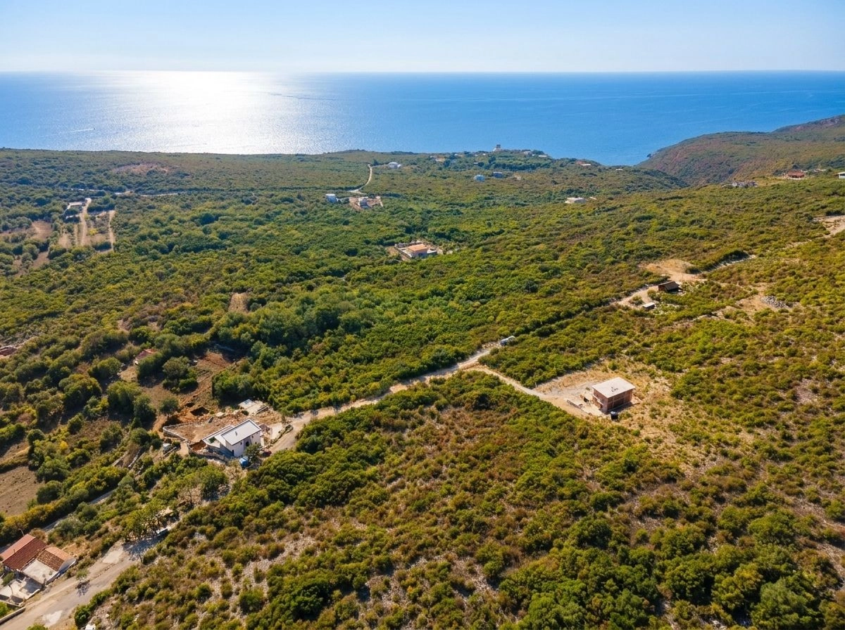 47315d06-f348-4bbc-ad4b-453bdf312db3 Neurbanizovan plac sa pogledom na more, Zagora, Kotor — fotografija 3