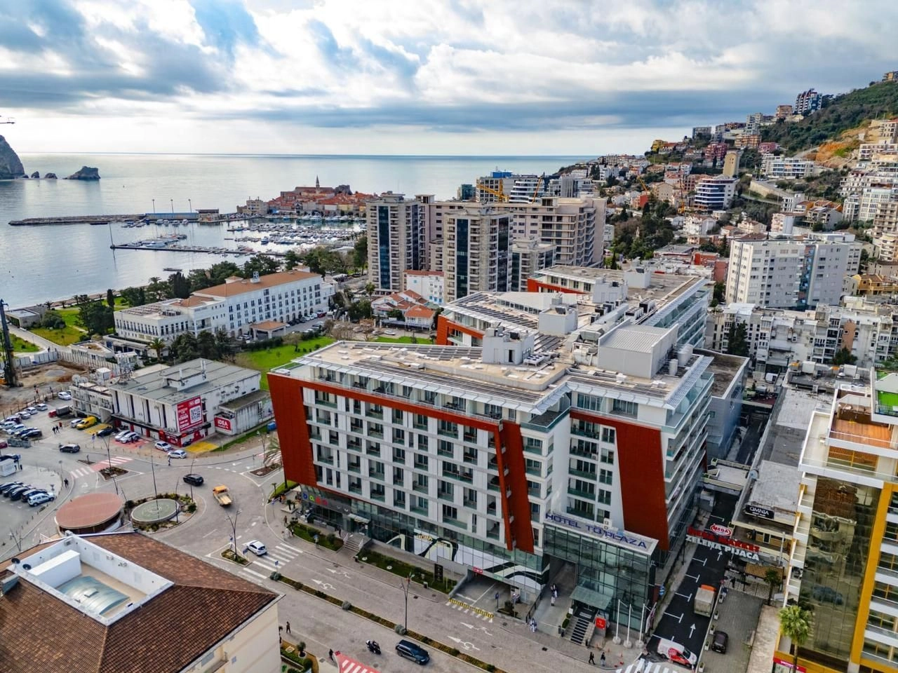 c2948ab3-84b6-47dd-a3b9-bb418969d6f3 Izdavanje: Dvosoban stan 94 m² – Budva — fotografija 18
