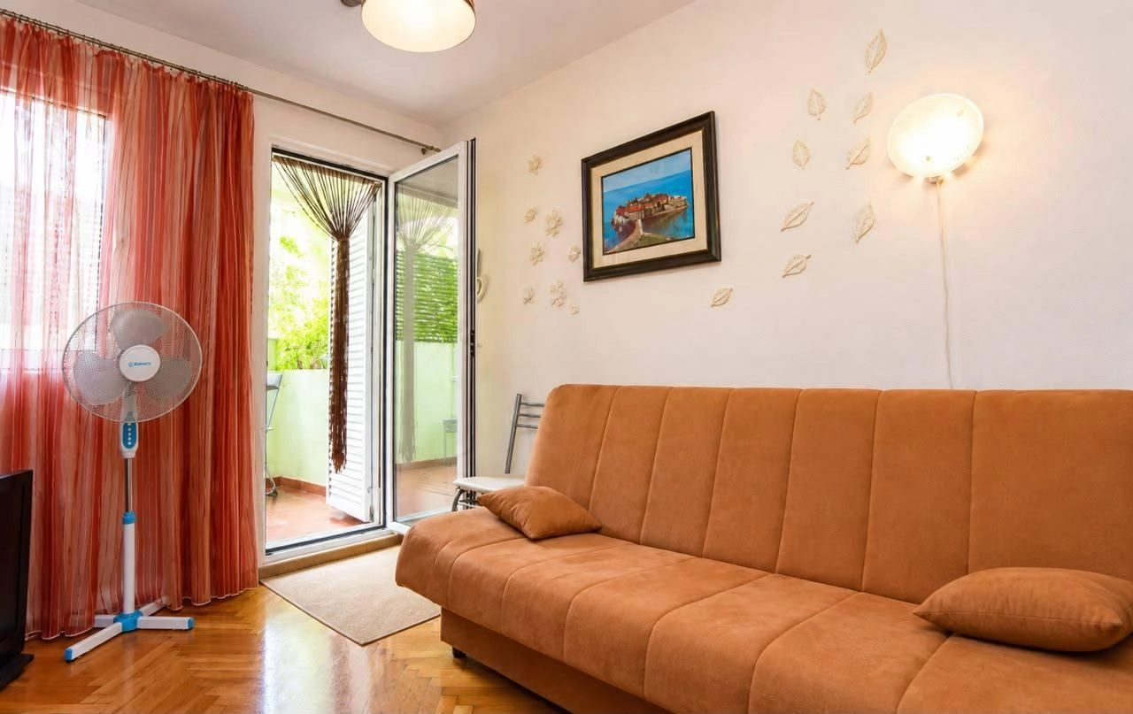 5c4df2cf-07bc-4620-928d-fcd97c73c1b3 Izdavanje: Dvosoban stan 52 m² – Babin Do, Budva — fotografija 2