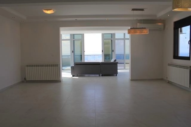Trosoban stan 241 m² – Dobra Voda, Bar — fotografija 9