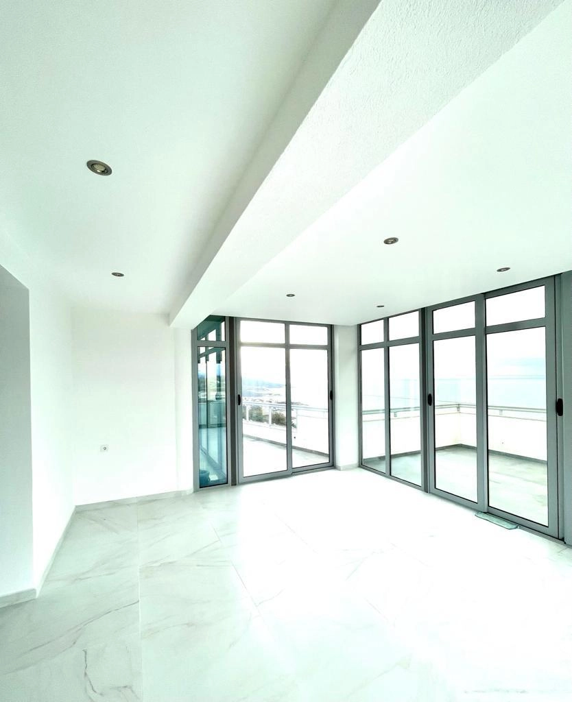 Trosoban stan 241 m² – Dobra Voda, Bar — fotografija 10