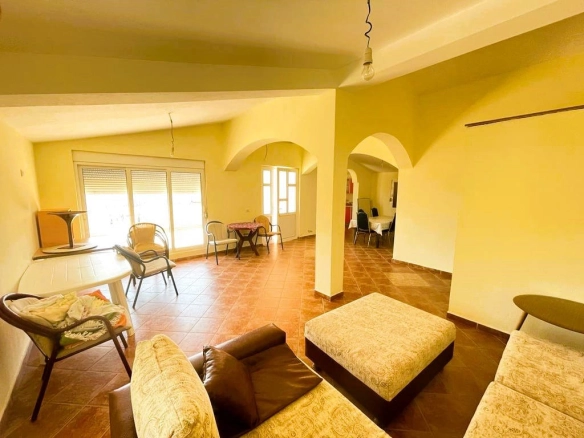 Hotel 450 m² – Sutomore, Bar — fotografija 3