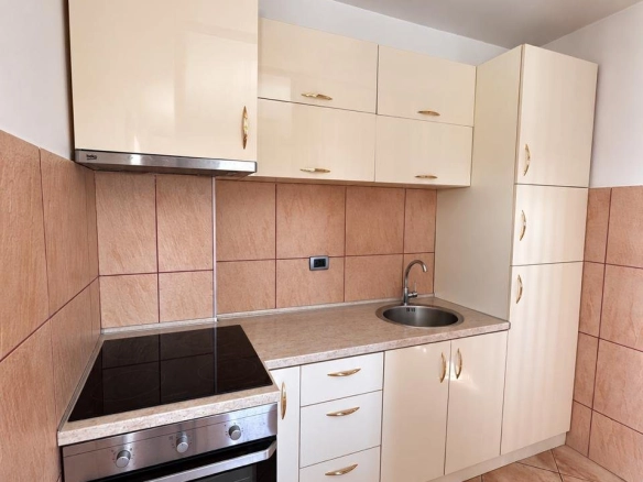 Trosoban stan 91 m² – Podgorica — fotografija 3