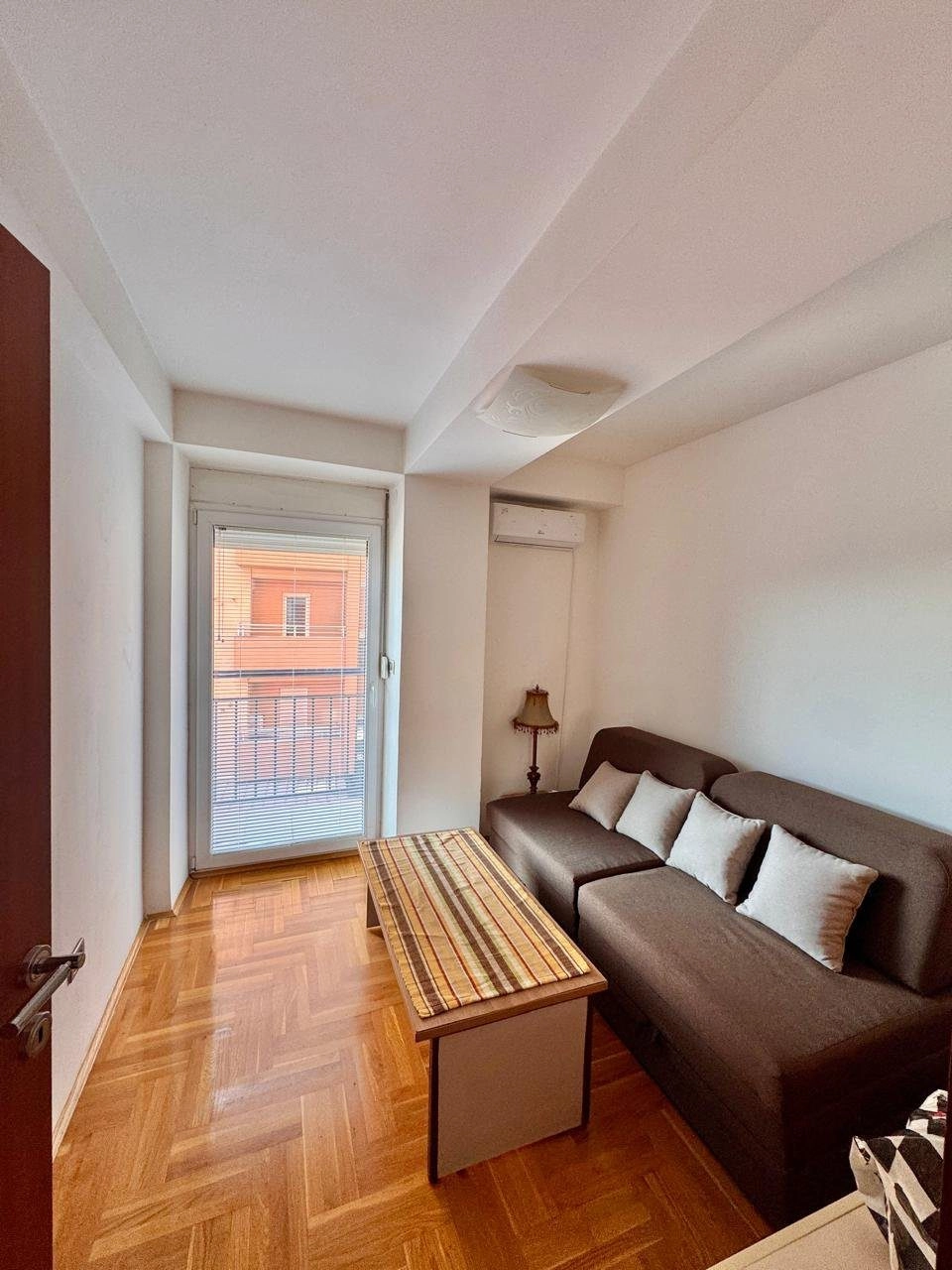 Trosoban-stan-sa-garaznim-mjestom-u-Podgorici-7 Trosoban stan 91 m² – Podgorica — fotografija 8
