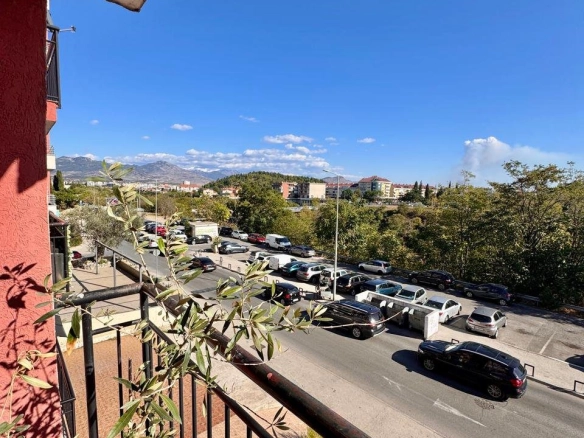 Trosoban stan 91 m² – Podgorica — fotografija 12
