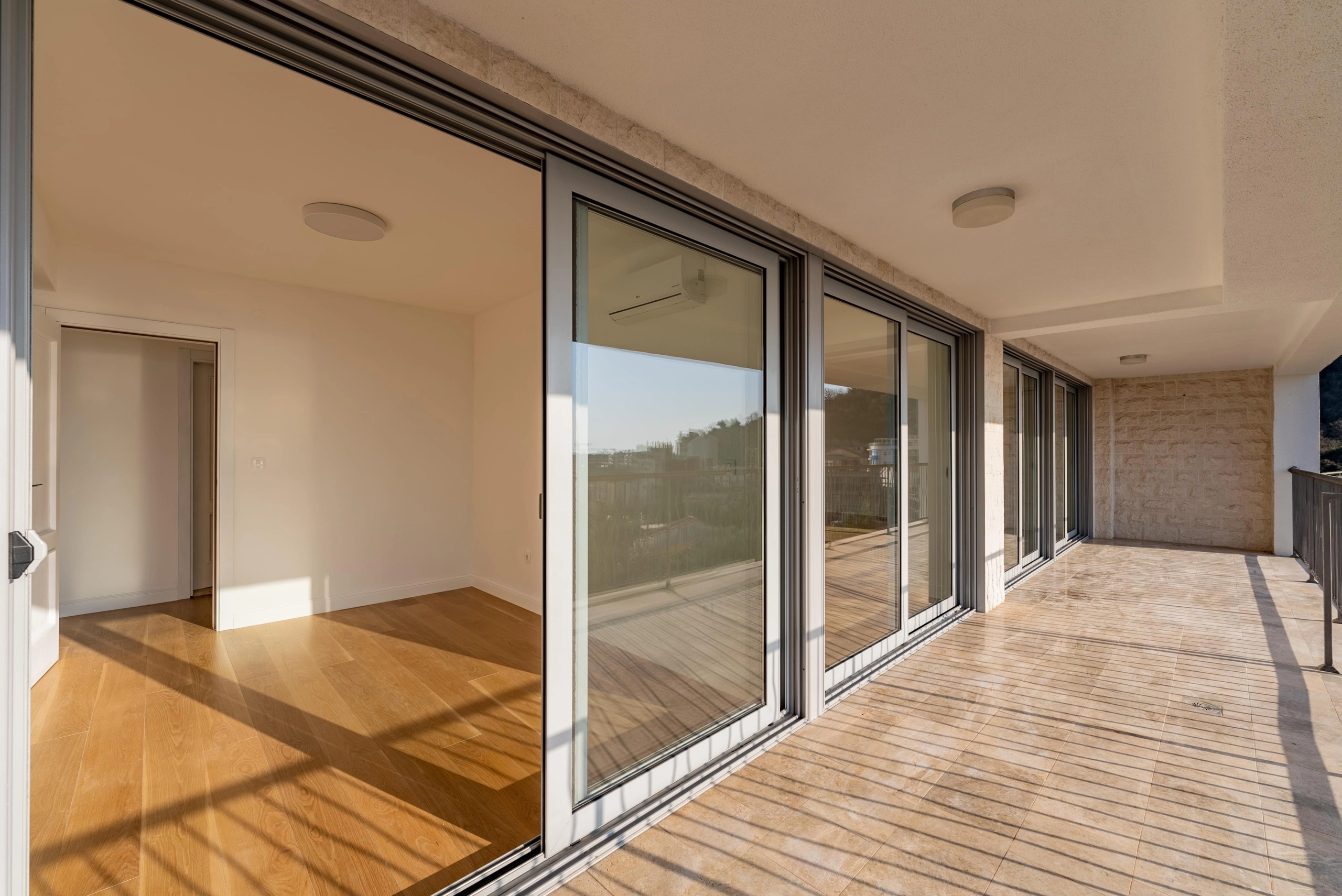 Trosoban stan 160 m² – Pržno, Budva — fotografija 15