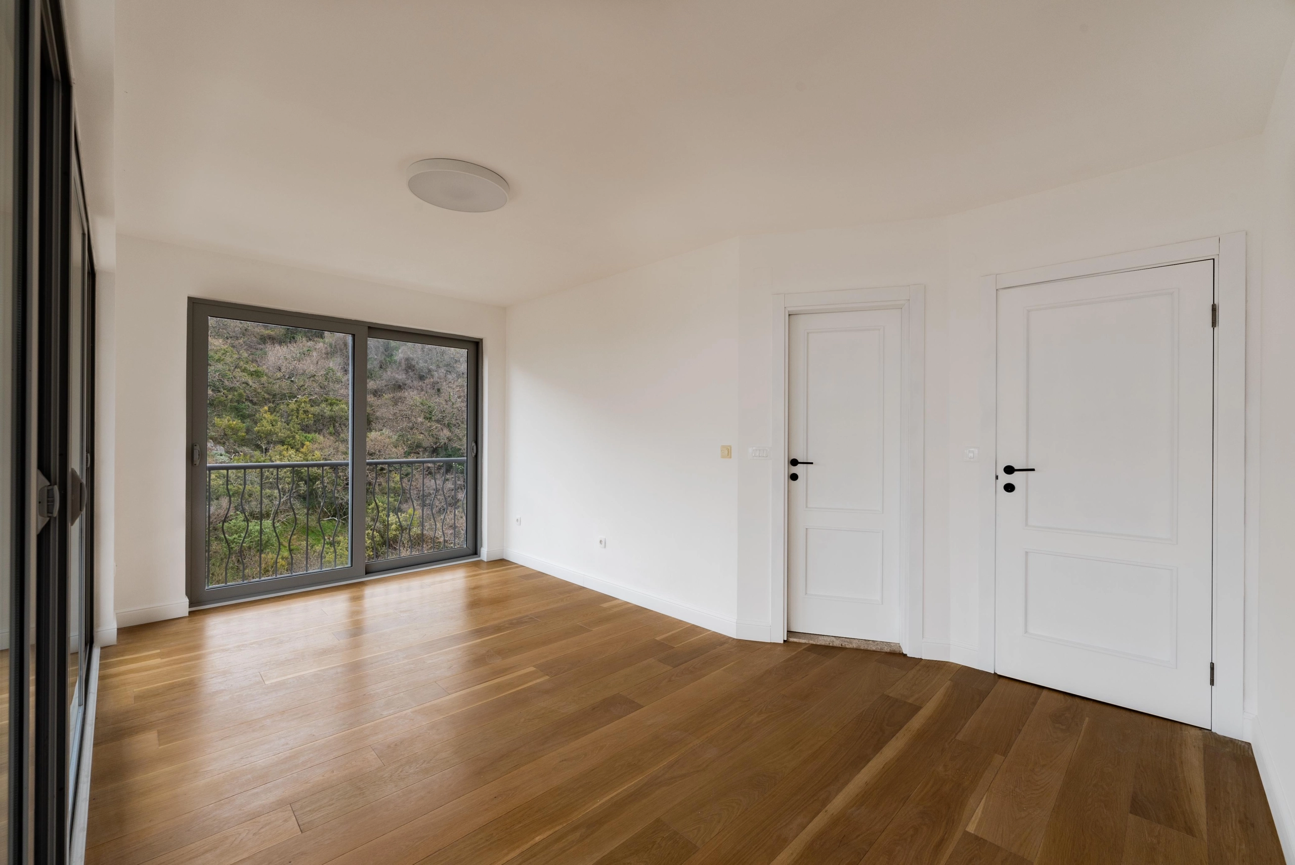 Trosoban stan 160 m² – Pržno, Budva — fotografija 16