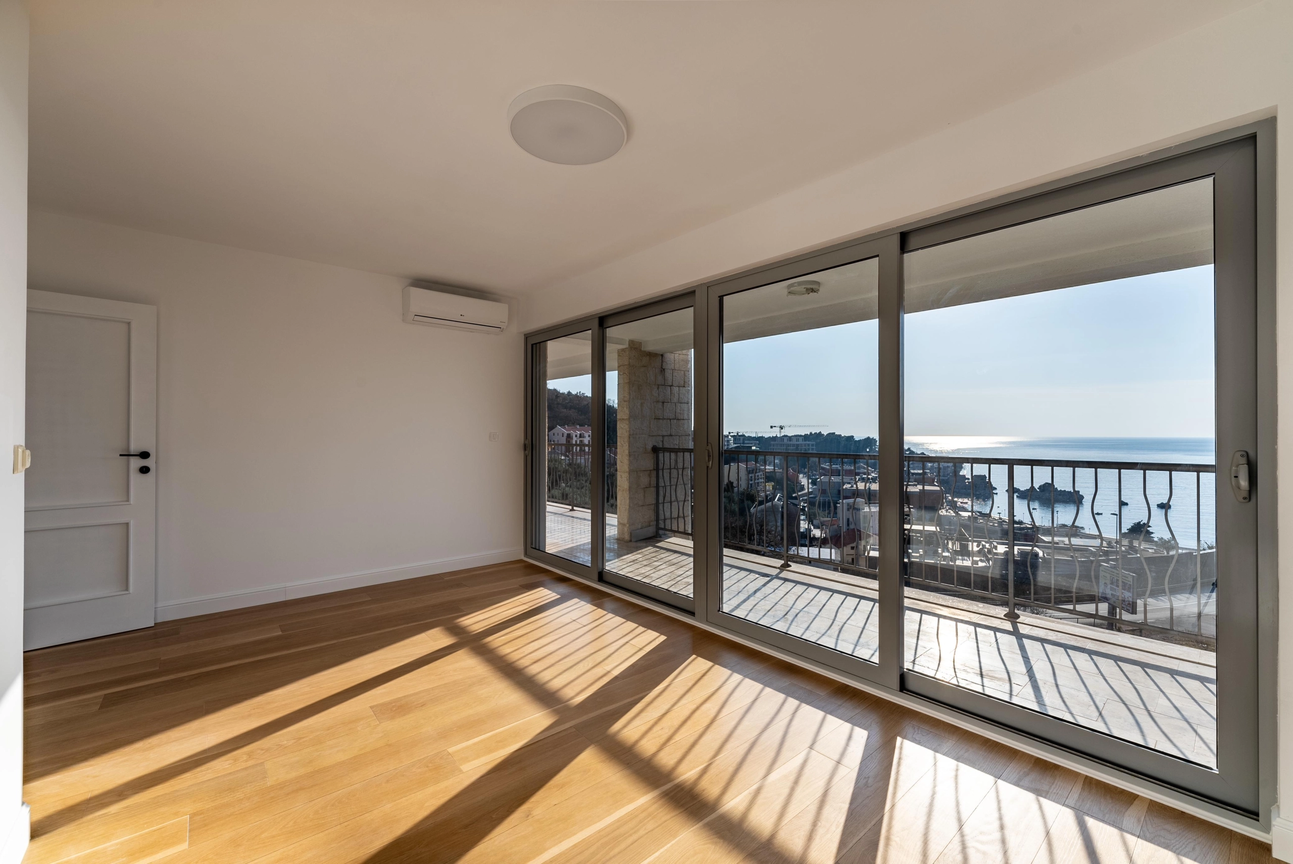 Trosoban stan 160 m² – Pržno, Budva — fotografija 17