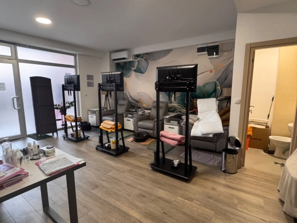 Poslovni prostor 39 m² – Rozino, Budva — fotografija 5